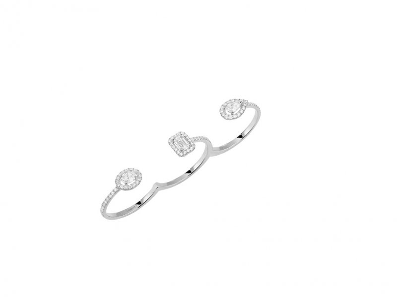 <strong>Messika Paris</strong>, My Twin multi-finger ring<br />
 