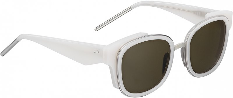 من علامة Ellery<br />
<em>من موقع</em> <em>Matches Fashion </em><br />
&nbsp;