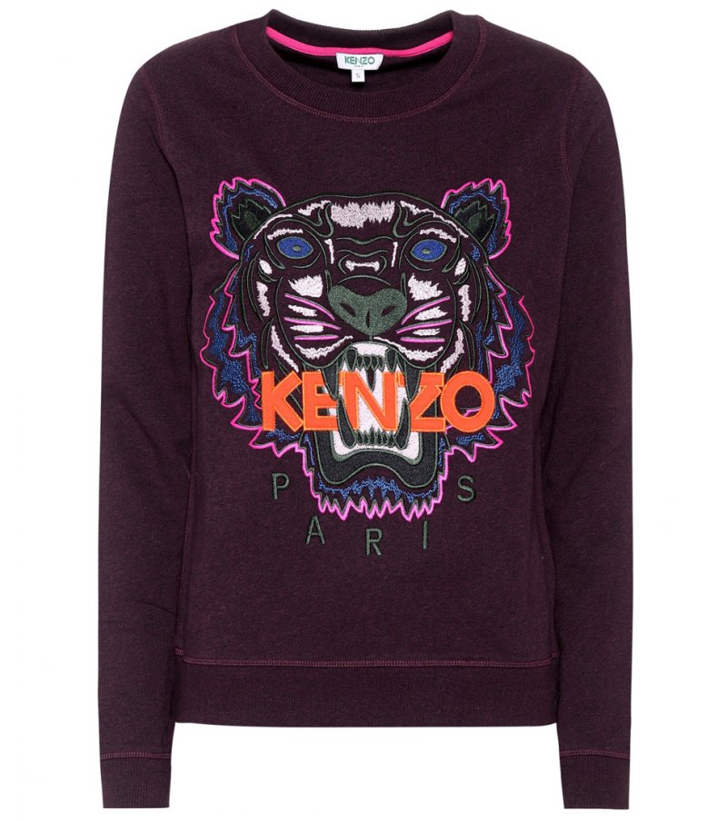 كلوي<br />
<em>من موقع </em><em><span dir=LTR>Matches Fashion</span></em><br />
&nbsp;