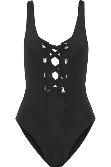 ماركيزا<br />
&nbsp;