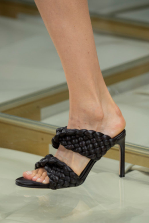 Bottega Veneta<br />
&nbsp;