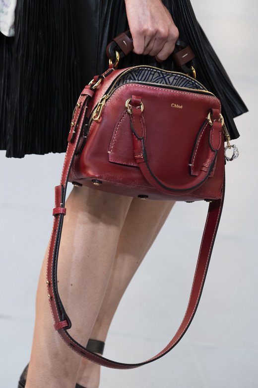 Chlo&eacute;<br />
&nbsp;