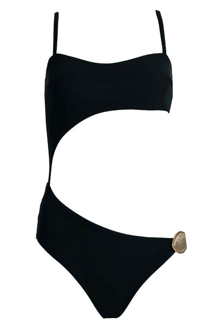 <strong>-هايلي بالدوين</strong> في<strong> إطلالة هوت كوتور من روبيرتو كافالي </strong><br />
&nbsp;