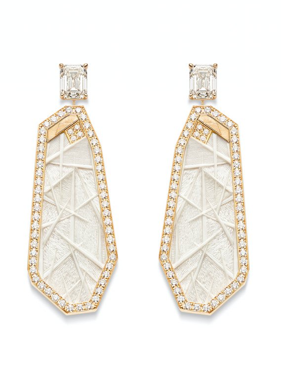 <strong>Piaget</strong>, Sunlight Escape high jewelry collection earrings<br />
 