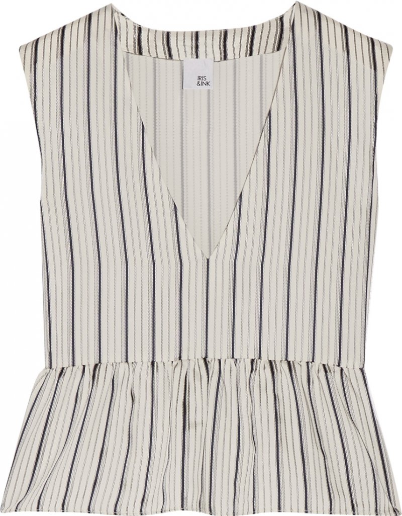 <strong>فان كليف أند آربلز،</strong> مجموعة Quatre Contes de Grimm للمجوهرات الرّاقية، دبّوس Oiseau d'Or<br />
&nbsp;