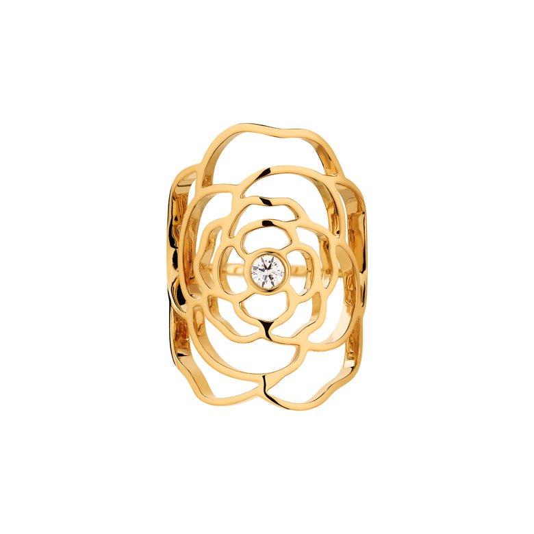 <strong>CHANEL</strong>, Pétales de Camélia ring<br />