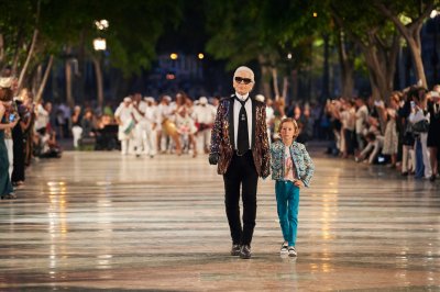 Did You Know&hellip;Karl Lagerfeld Created Some of the Most Spectacular Shows?
