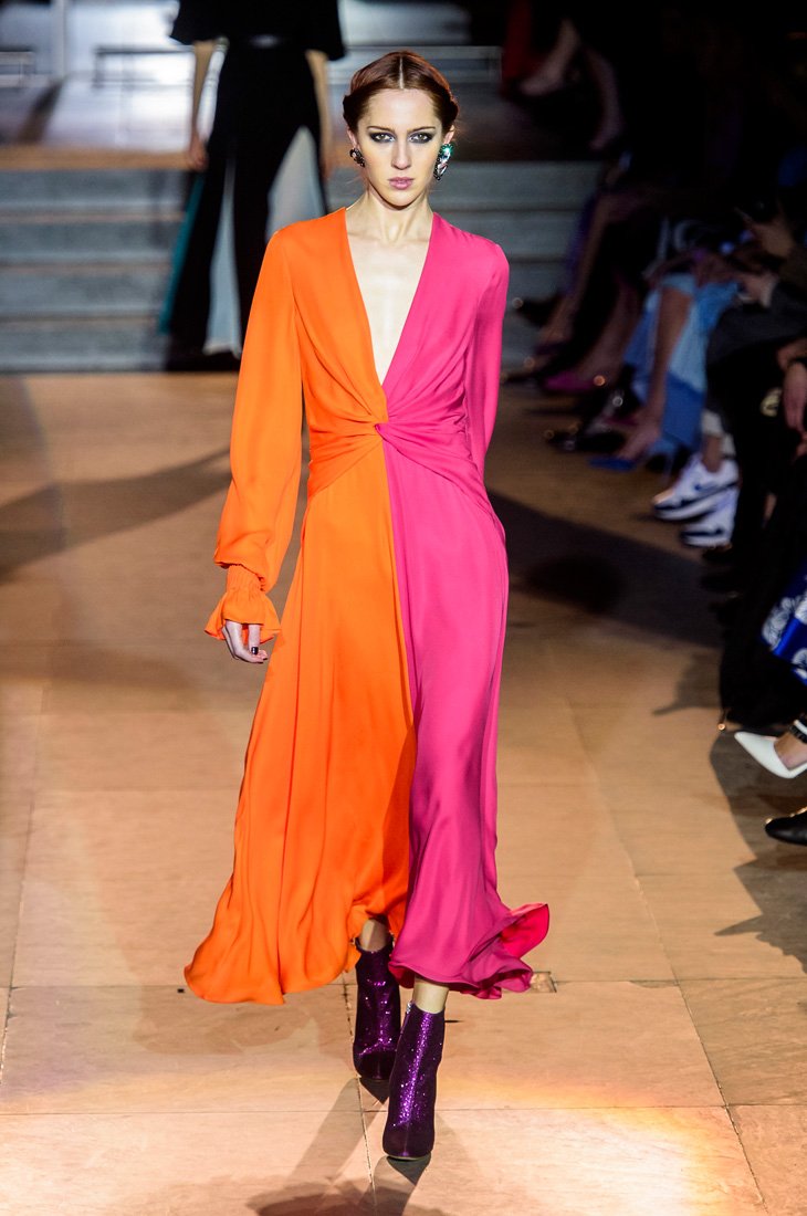 سان لوران&nbsp;<br />
من موقع <em><span dir=LTR>MRPORTER</span></em><br />
&nbsp;