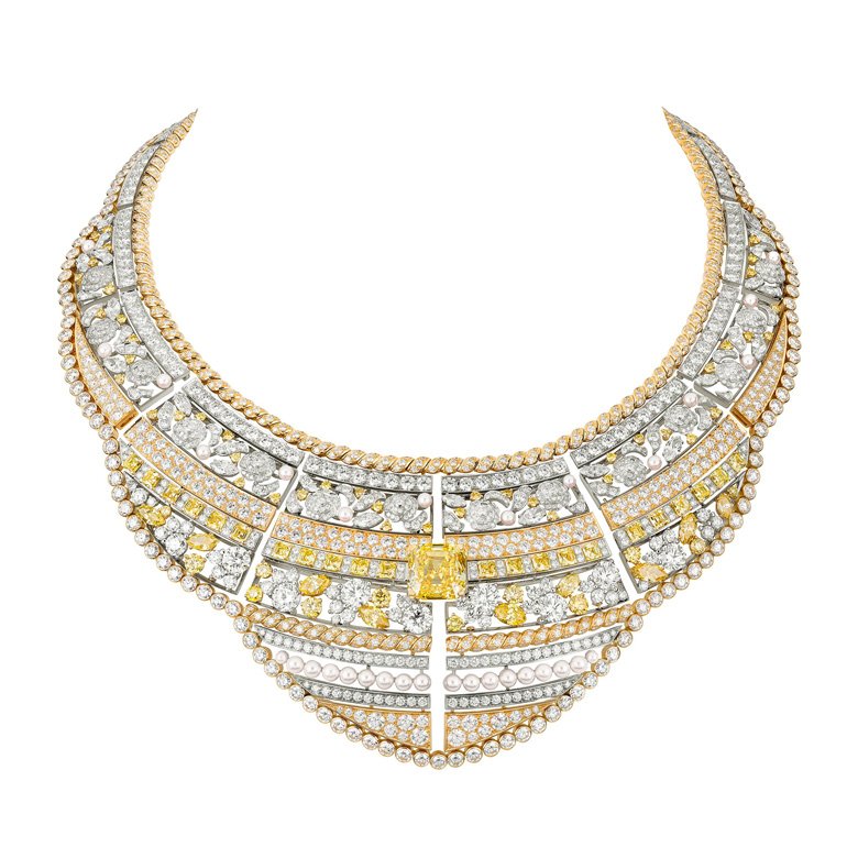 <strong>CHANEL</strong>, Le Paris Russe de CHANEL high jewelry collection, Roubachka necklace<br />
 