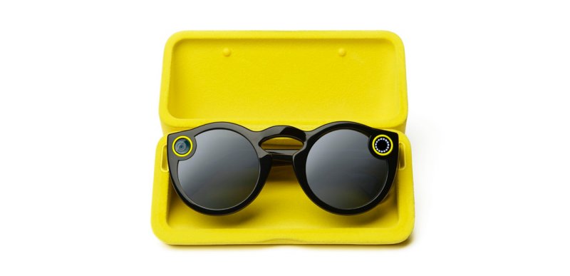 بينوا ميسولين<br />
من موقع <em><span dir=LTR>Matches Fashion</span></em><br />
&nbsp;