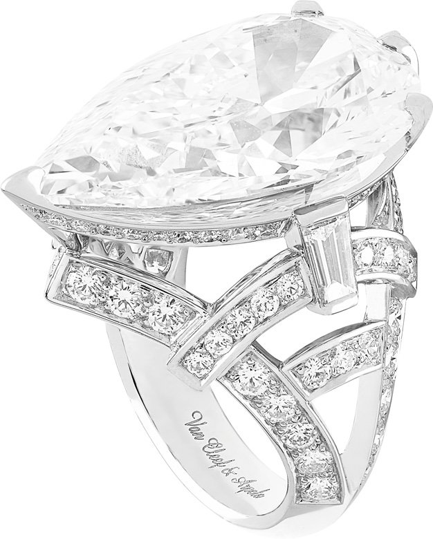 <strong>Van Cleef & Arpels</strong>, Deva ring<br />
 