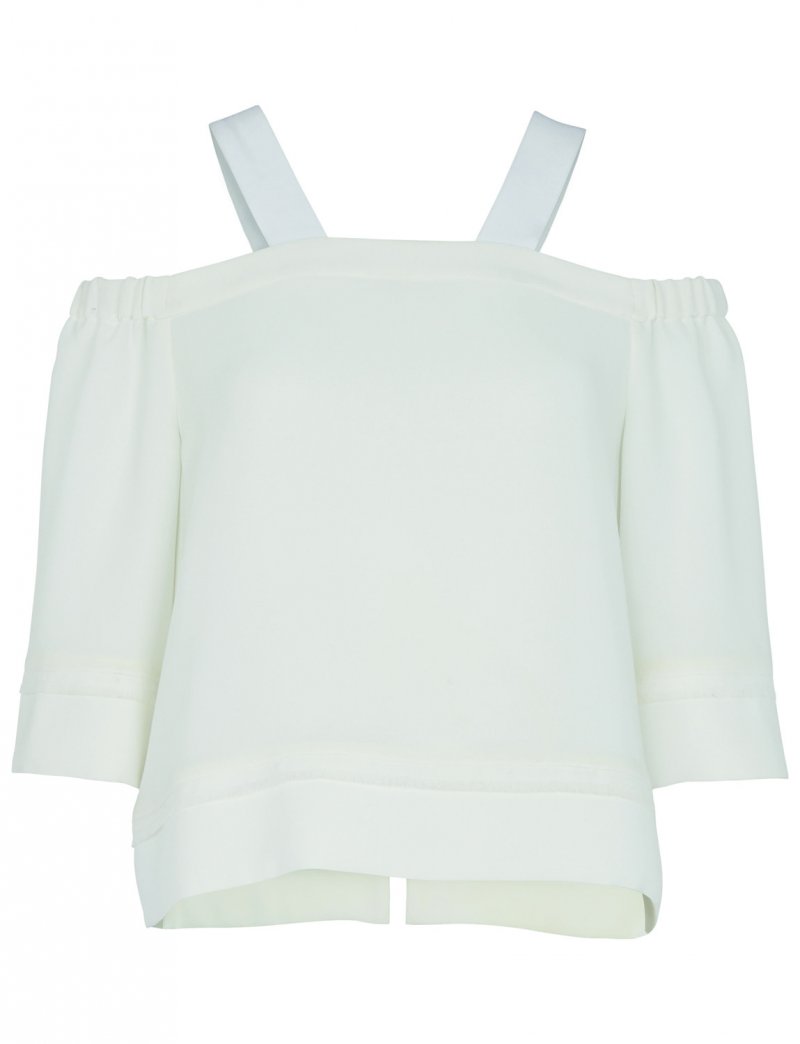 جولي فينو<br />
&nbsp;