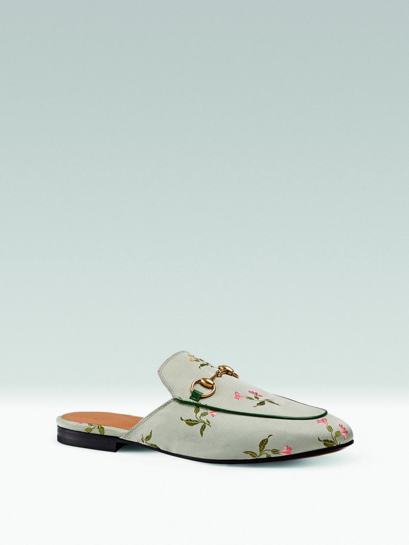 تنّورة من علامة Beaufille<br />
<em>من موقع</em> <em>Net-A-Porter</em><br />
&nbsp;
