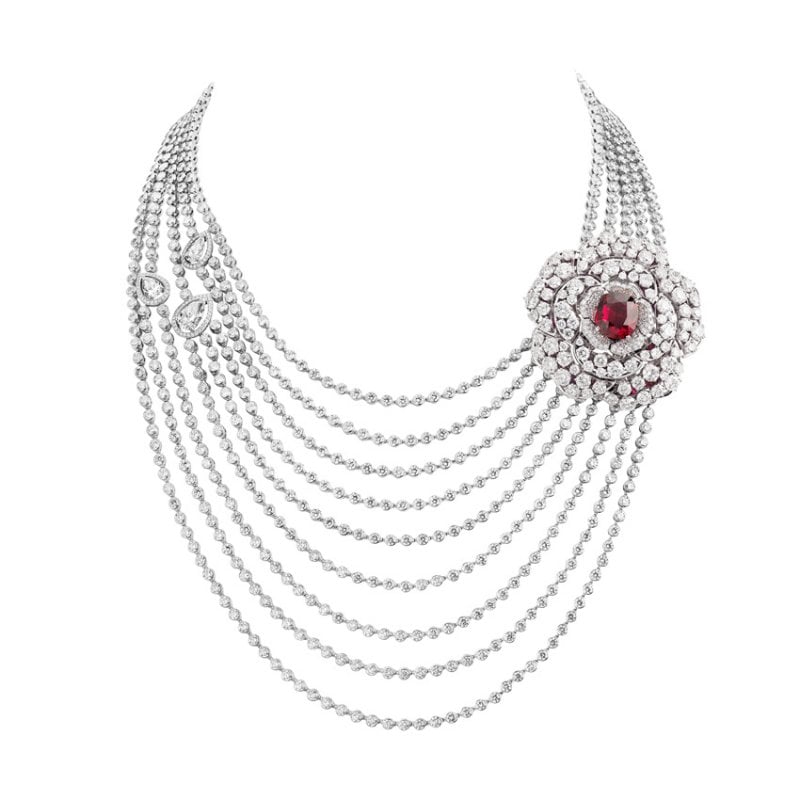 Rouge Incandescent necklace