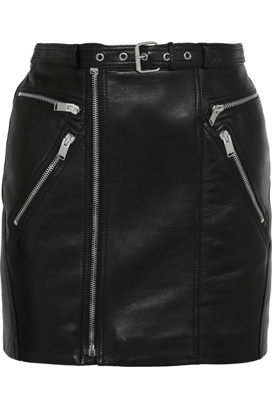 -<strong>صوفيا كوبولا</strong> في إطلالة من <strong>شانيل</strong> في حفلة توزيع جوائز Governors السّنويّة التّاسعة من تنظيم&nbsp; Academy Of Motion Picture Arts &amp; Sciences<br />
&nbsp;