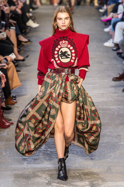 <strong>ديور&nbsp;</strong>ساعة&nbsp;<span dir=LTR>Grand Soir Pliss&eacute; Pr&eacute;cieux</span>