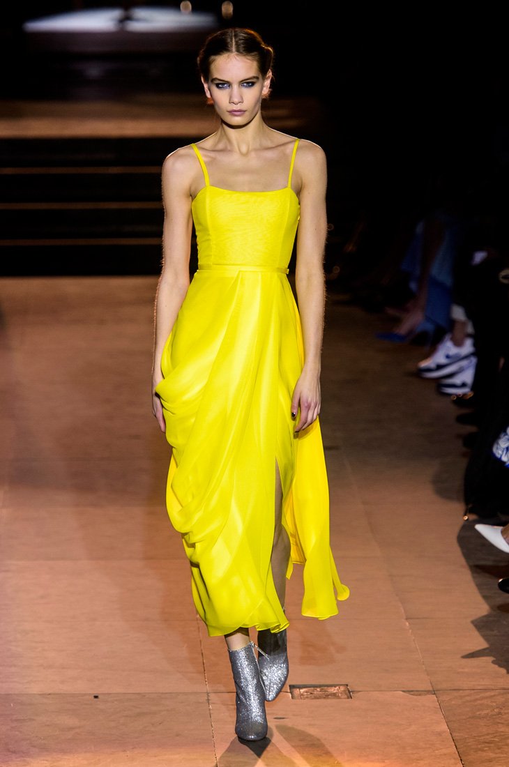 بالنسياغا<br />
من موقع <em><span dir=LTR>MRPORTER</span></em><br />
&nbsp;