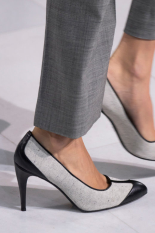 Max Mara<br />
&nbsp;