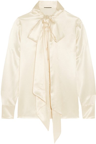 إيلي صعب<br />
&nbsp;