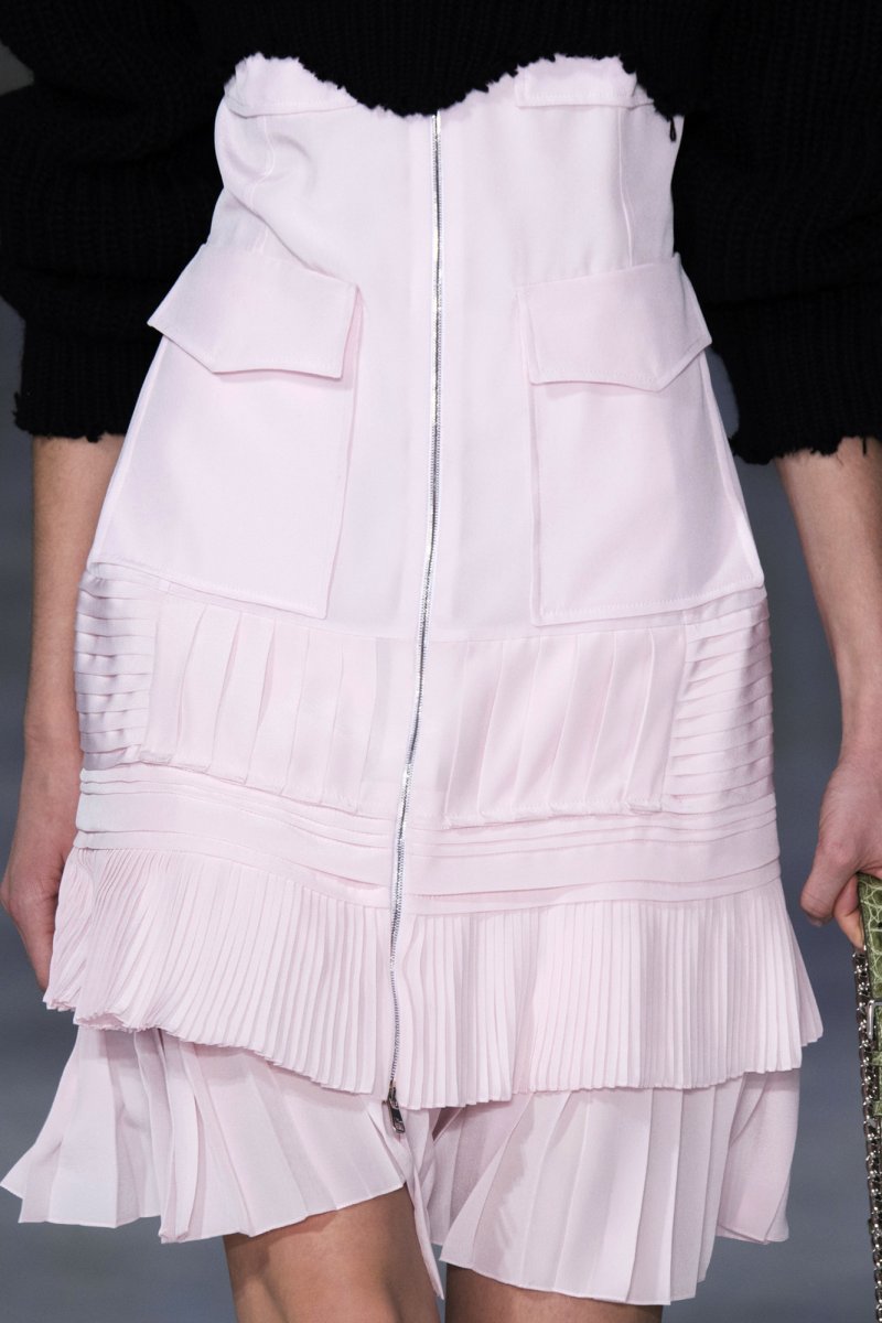 مولتون براون تطلق مجموعة Rosa Absolute الجديدة والمفعمة برائحة الزّهور في مطعم Vanita&rsquo;s الموجود في بالاتزو فرساتشي<br />
&nbsp;