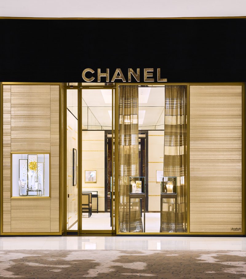 CHANEL Reopens Its Watches Fine Jewelry Boutique in Dubai Mall Azyaamode