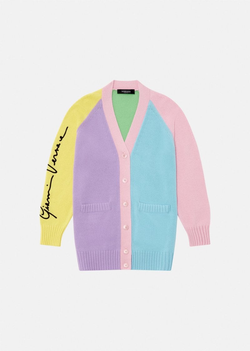 Cardigans: Timeless Essentials
