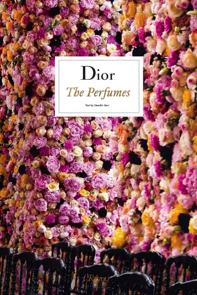 كتاب الأسبوع – Dior The Perfumes
