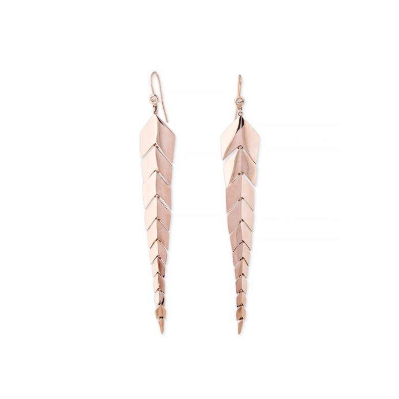 <strong>Jacquie Aiche</strong>, Fishtail earrings<br />
 