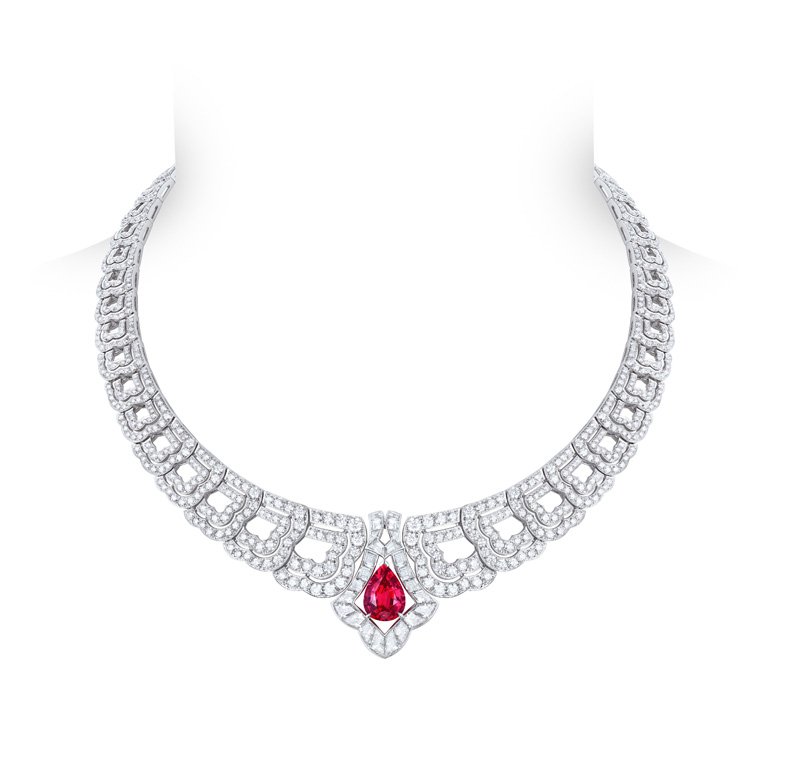 <strong>Louis Vuitton</strong>, Conquêtes - Regalia high jewelry collection necklace<br />
 