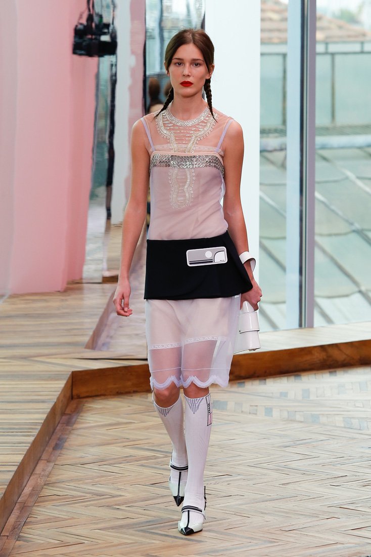 أتيكو<br />
<em>من موقع</em> <em>Net-A-Porter </em><br />
&nbsp;