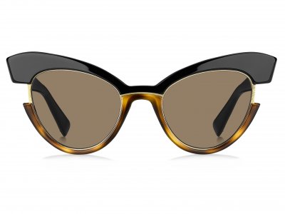 خفّفي من وطأة الطّقس الحارّ من خلال النّظارات الشّمسيّة
