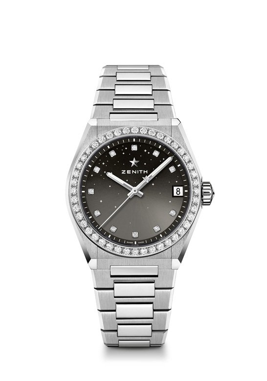 The <strong>Defy Midnight</strong> watch stands out by its unique celestial dial housed in a stainless steel case set with diamonds for an additional sparkle. Whether the stars shine in a deep blue, grey or white mother-of-pearl sky, some of them glow in the dark. Talk about a perfectly sporty-chic watch!<br />
 