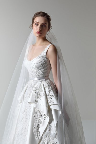 من مجموعة دولتشي أند غابانا لربيع وصيف 2018
