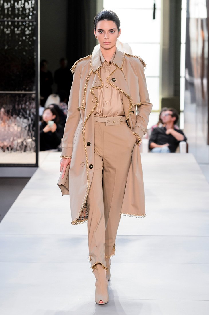 عرّفي أولادك على عالم السينما من خلال&nbsp;<strong>جهاز العرض</strong>&nbsp;<strong><span dir=LTR>PIQO</span></strong><strong>&nbsp;المصغّر</strong>.