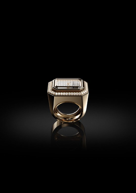 <strong>CHANEL</strong>, Première Midnight in Vendome ring watch<br />
 