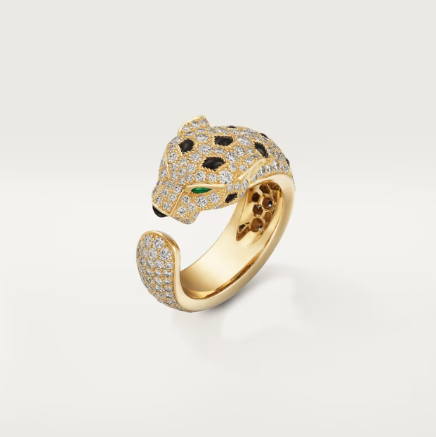 A Gift of Sparkle for the Queen of All
