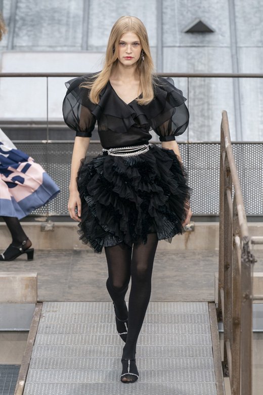CHANEL<br />
 