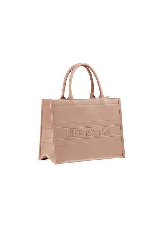 Dior bag<br />
&nbsp;