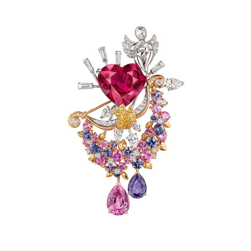 Van Cleef & Arpels Unveils New Fairytale
