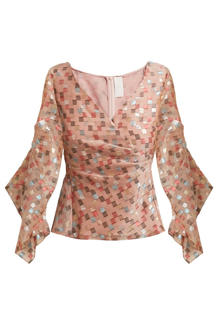 -<strong>أمبر هيرد</strong> تكمّل فستانها السّاحر بمجوهرات من<strong> شوبارد</strong><br />
&nbsp;