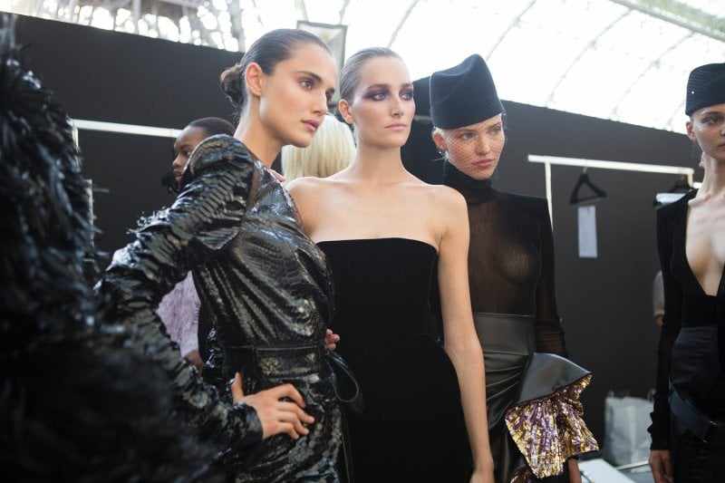 علامة Raey<br />
<em>من موقع</em> <em>Matches Fashion </em><br />
&nbsp;