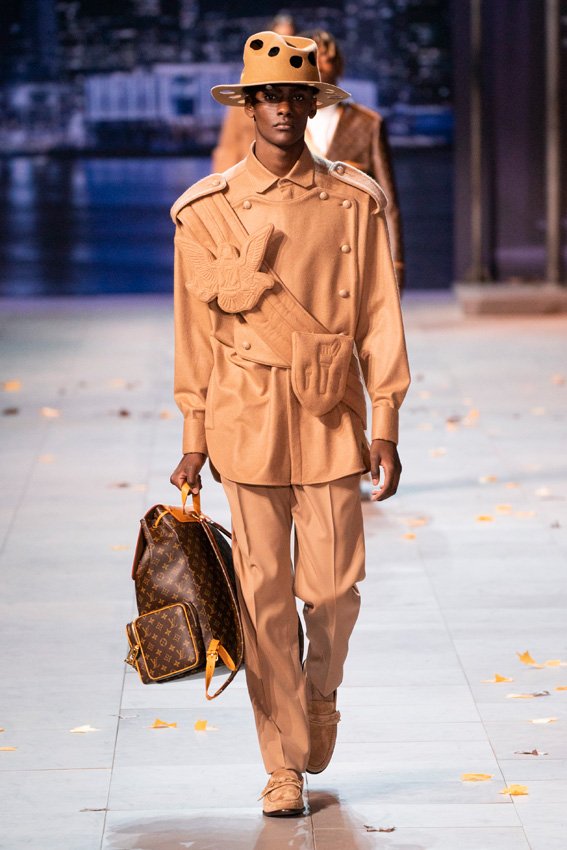 أفضل إطلالات أسبوع الموضة الرّجاليّة لموسم خريف وشتاء 2019-2020 في باريس
