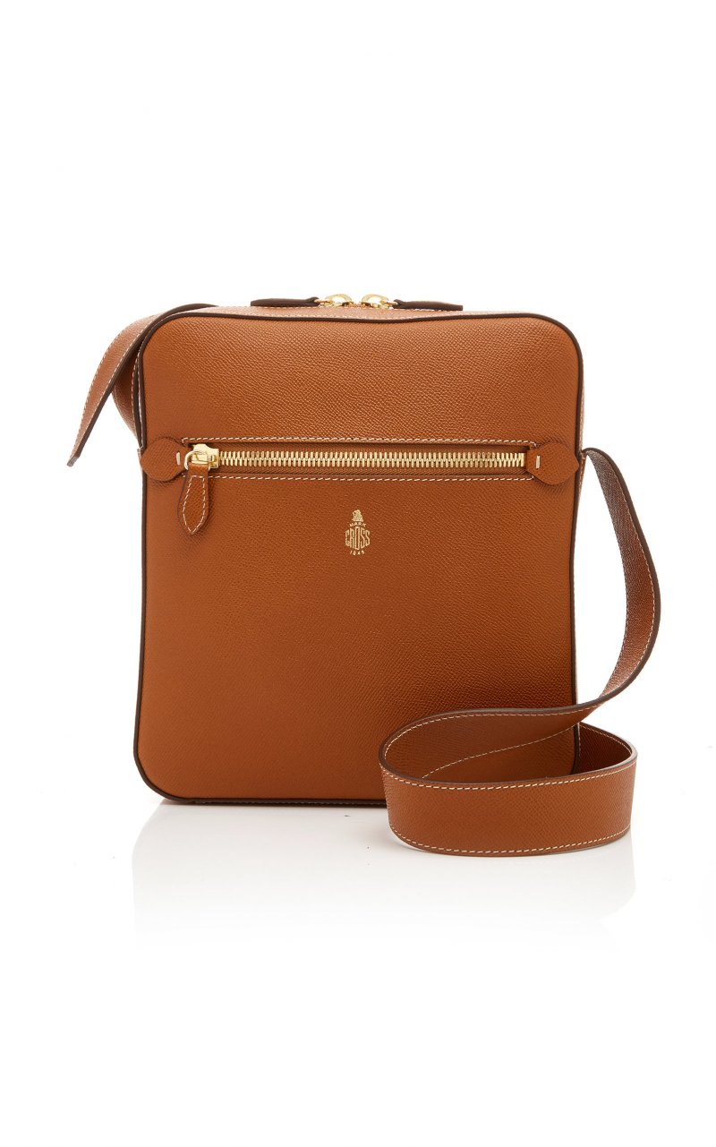 Mark Cross<br /> <em>Via Moda Operandi</em><br />
&nbsp;