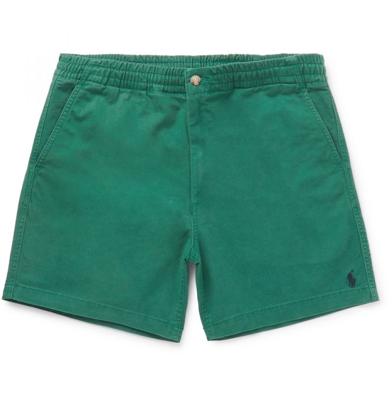 عقد من مجموعة&nbsp;<span dir=LTR>Rose Dior</span>&nbsp;للمجوهرات الراقية من&nbsp;<strong>ديور</strong><br />
&nbsp;