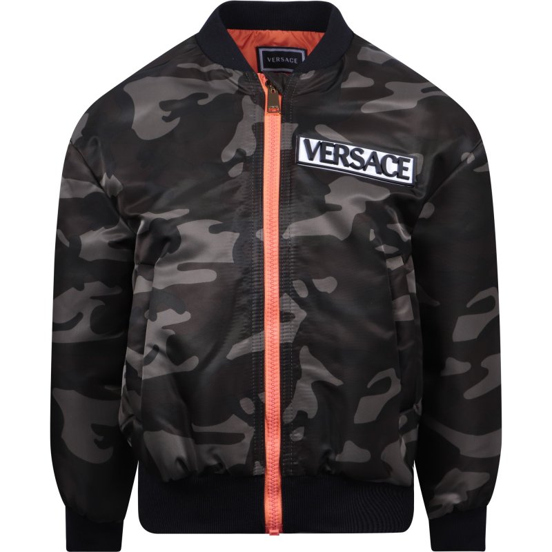 Young Versace<br /> <em>Via Bambini Fashion</em><br />