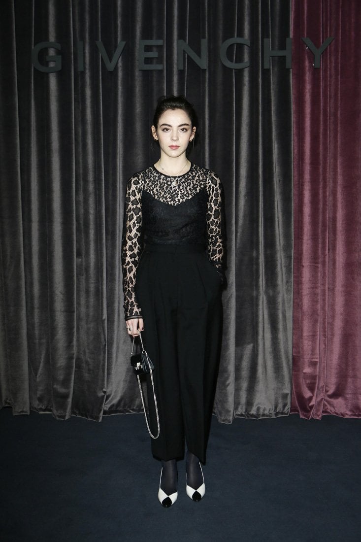 خاتم <span dir=LTR>B.zero1</span><br />
&nbsp;