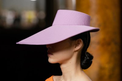 أبرز إكسسوارات أسبوع الموضة في لندن
