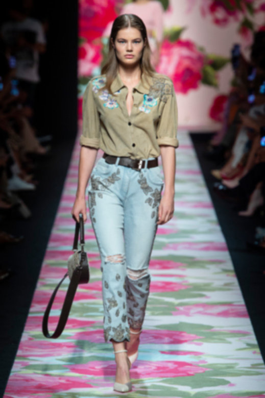 أفضل ما قدّمته لنا مدارج ميلانو من إطلالات
