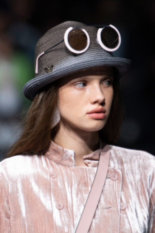 Emporio Armani<br />
&nbsp;