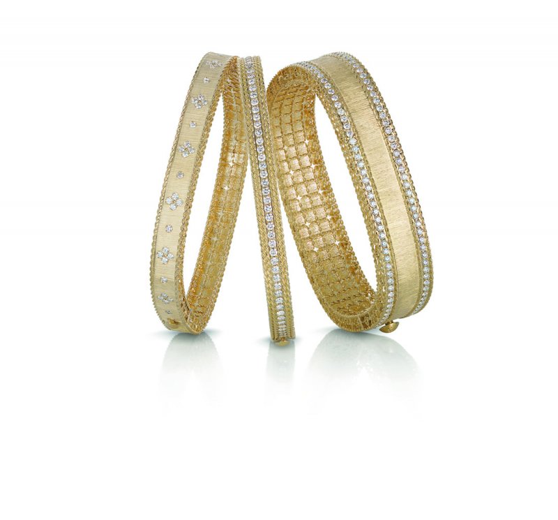 Jewelry Delights for Your Beloved Mother
